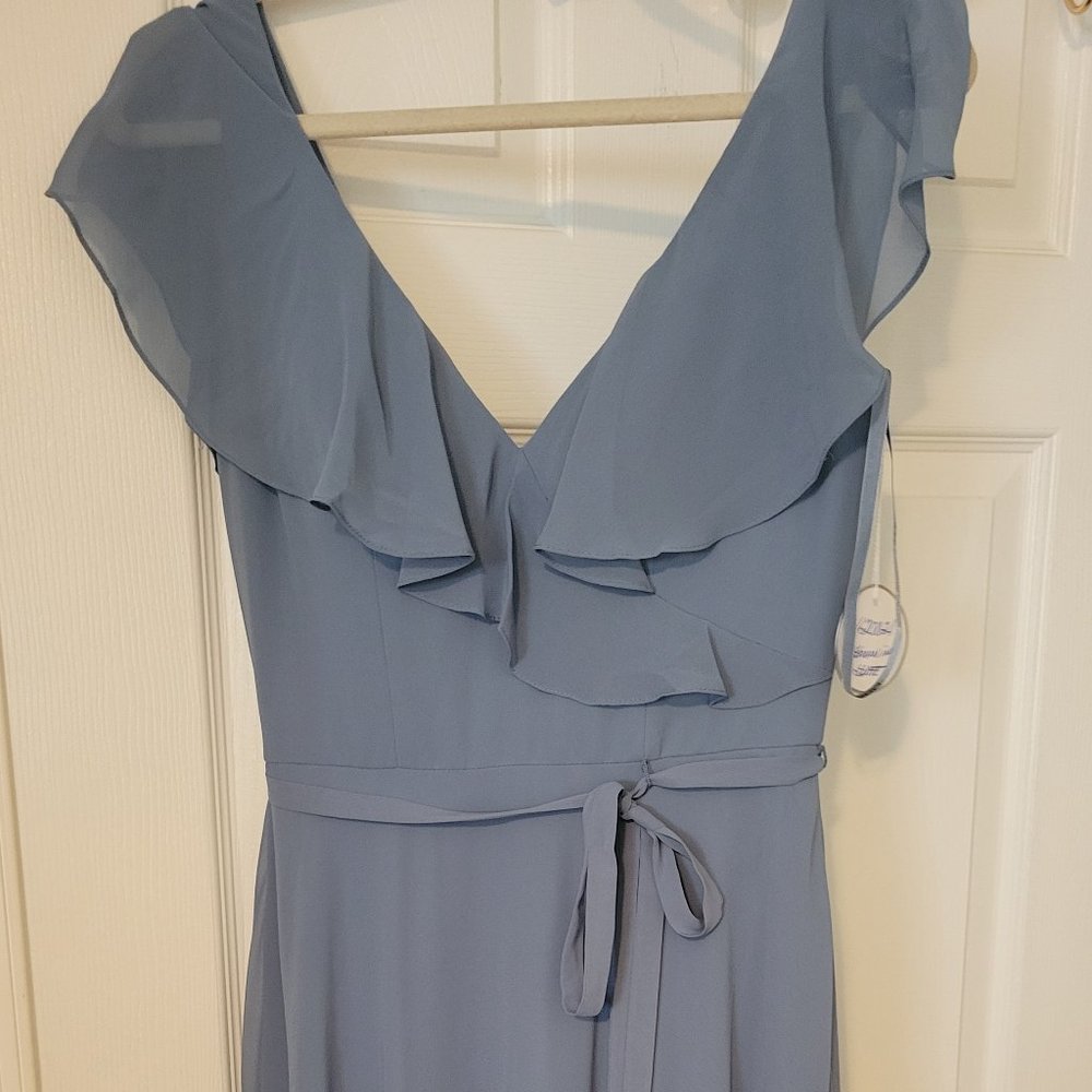 Dresses - Picture 13 of 16